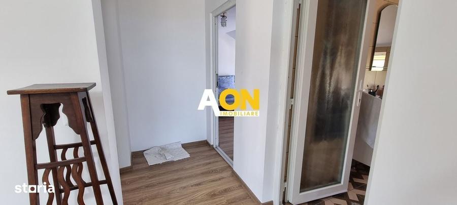 Casă cu 4 camere cu Teren 560 Mp în Central