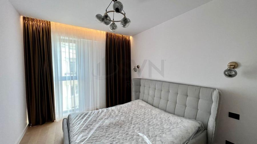 Apartament cu 4 camere decomandat, mobilat în Herăstrău