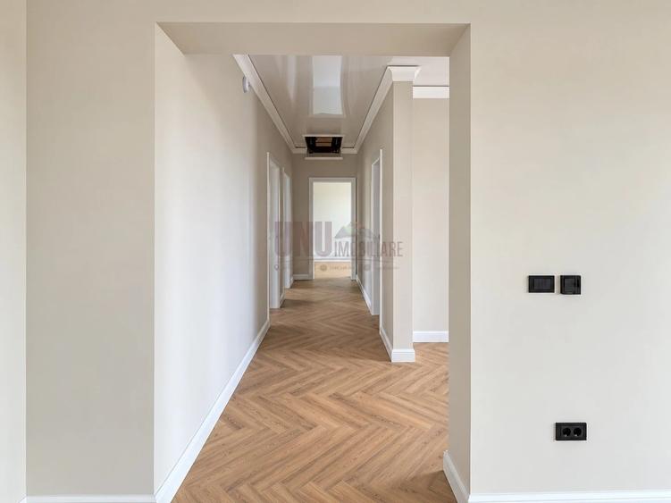 Casă individuală cu 4 camere cu Teren 450 Mp în Central