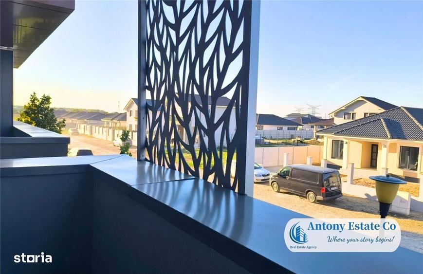 Apartament cu 3 camere decomandat în Cihei