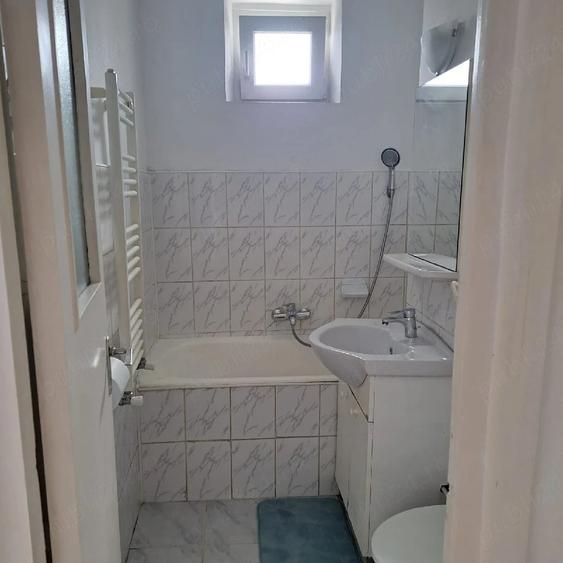 Proprietar inchiriez apartament cu doua camere - 1