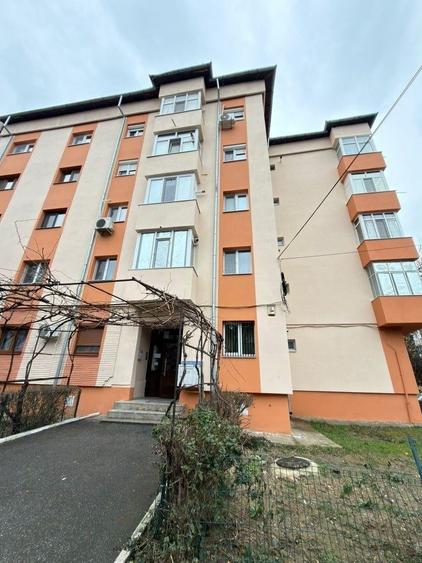 Apartament cu 2 camere decomandat în George Enescu