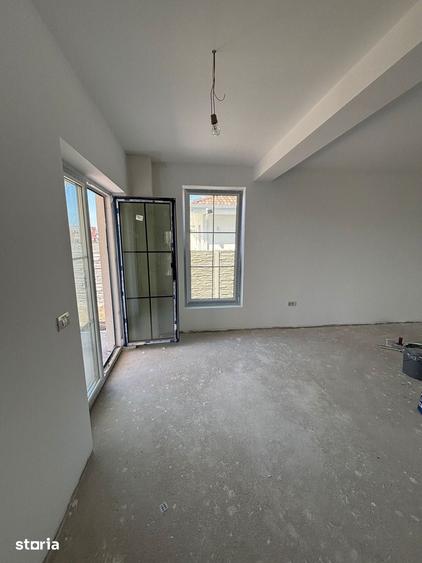 Apartament cu 4 camere în Moșnița Nouă