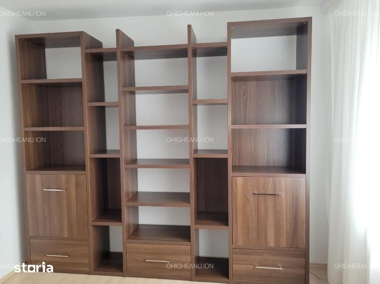 Apartament cu 4 camere decomandat în Vitan