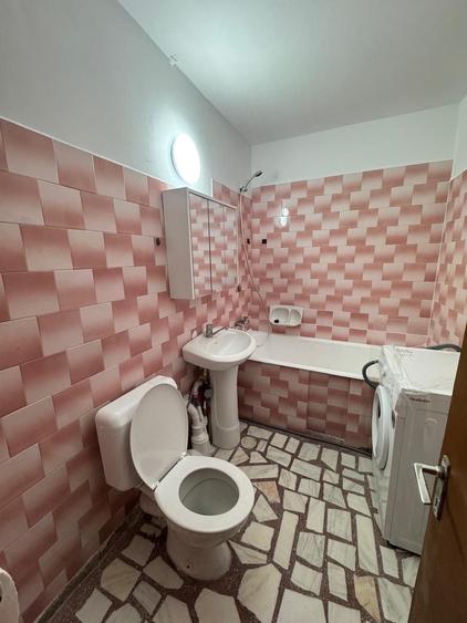Apartament cu 2 camere semidecomandat în Drumul Carului