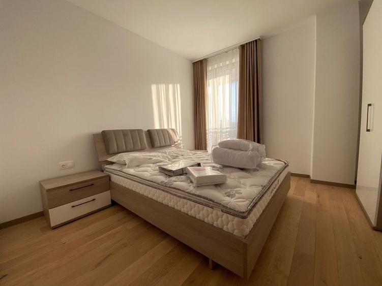 Apartament cu 3 camere decomandat în Take Ionescu