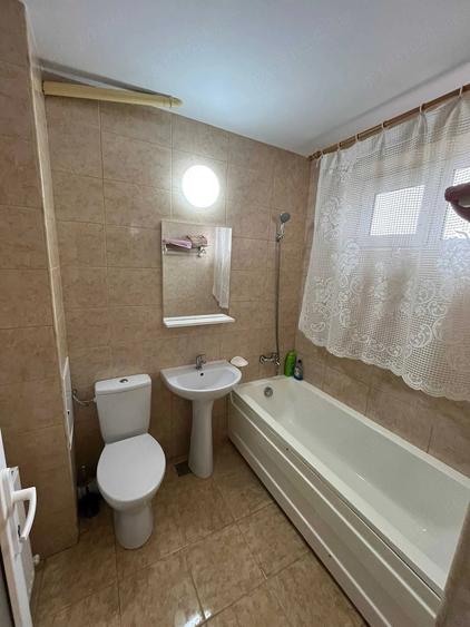 Apartament cu 2 camere semidecomandat în Abator