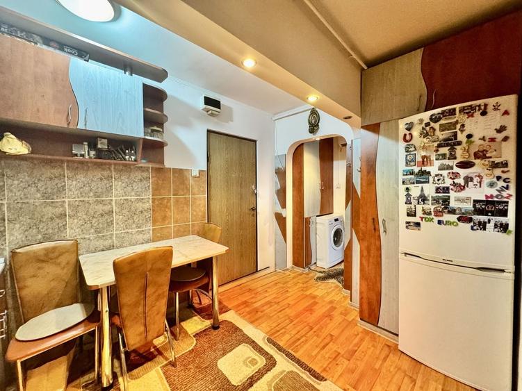 Apartament cu 2 camere semidecomandat în Semicentral