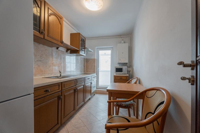 Apartament cu 2 camere decomandat, mobilat în Gară