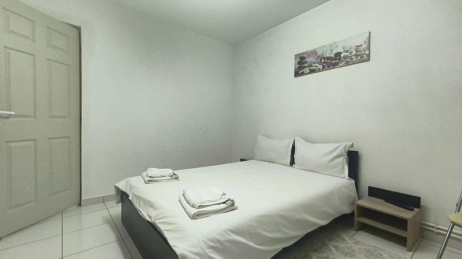 Apartament cu 2 camere decomandat în 22 Decembrie