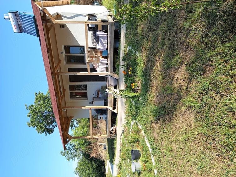 Casă cu Teren 7000 Mp în Mărgăritești