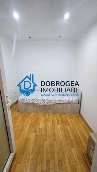 Casă individuală cu 3 camere cu Canalizare în Ultracentral