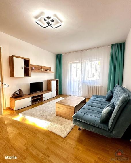 Apartament cu 2 camere decomandat în Micro 1