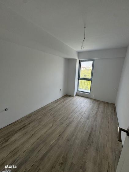 Apartament cu 3 camere în Vișani