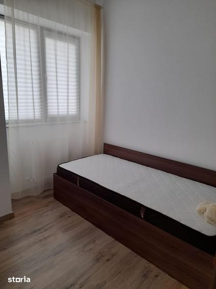 Apartament cu 2 camere decomandat, mobilat în Costin Georgian