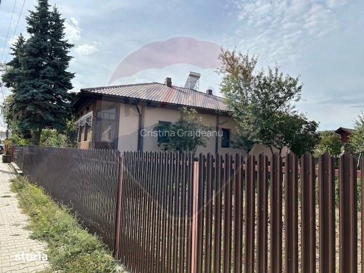 Teren intravilan 676 mp, zona centrala Maneciu-Ungureni ideal casa