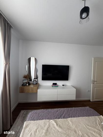 Apartament cu 2 camere decomandat, mobilat în Rediu