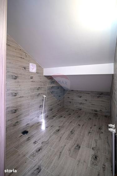 Casă cu 3 camere cu Teren 107 Mp în Central