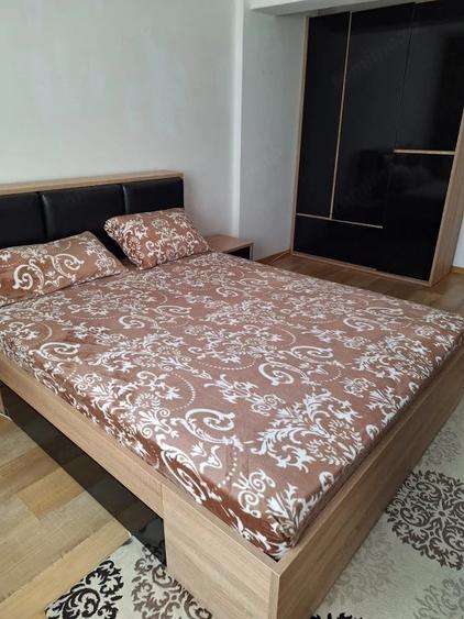 Apartament cu 3 camere decomandat, mobilat în Central