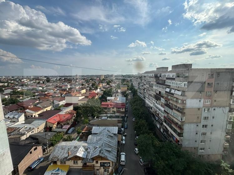 Apartament cu 2 camere decomandat, mobilat în Republicii