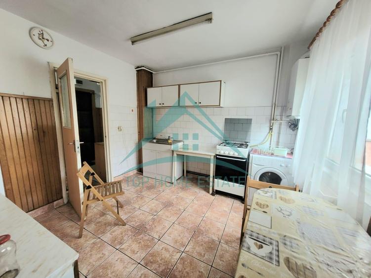 Apartament cu 2 camere decomandat, mobilat în Mărăști
