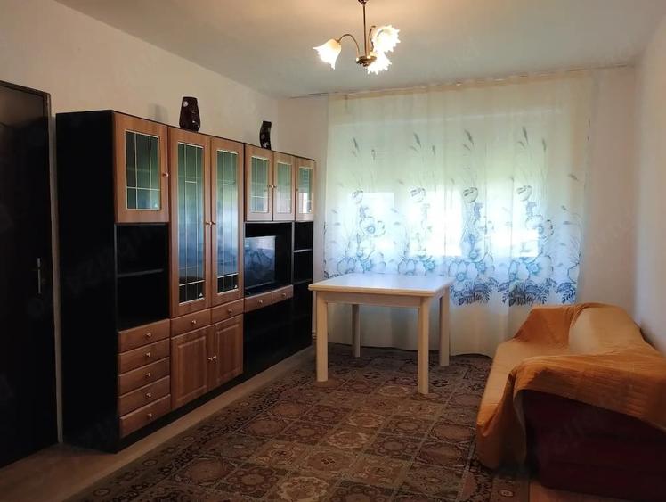 Dau in chirie apartament 3 camere parter Enescu 7 renovat - 2