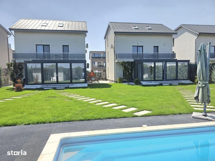 Casă cu 4 camere cu Teren 1200 Mp în Central