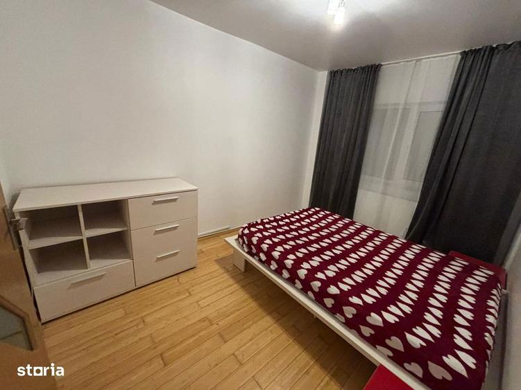 Apartament cu 3 camere decomandat în Găvana