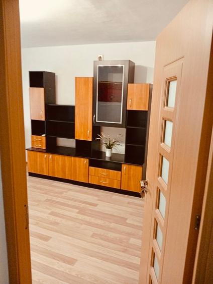 Garsonieră decomandată în Mihai Bravu