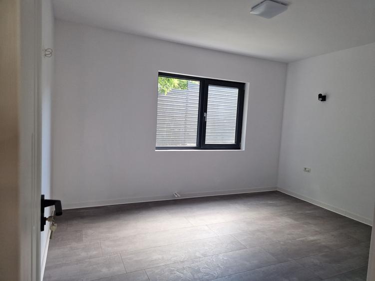 Casă cu 3 camere în Central
