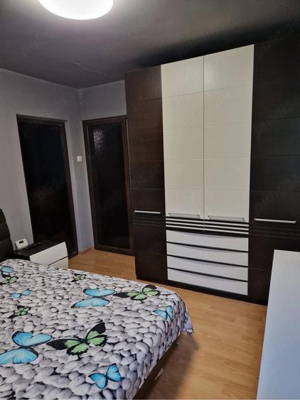 Apartament cu 2 camere semidecomandat în Țiglina 3