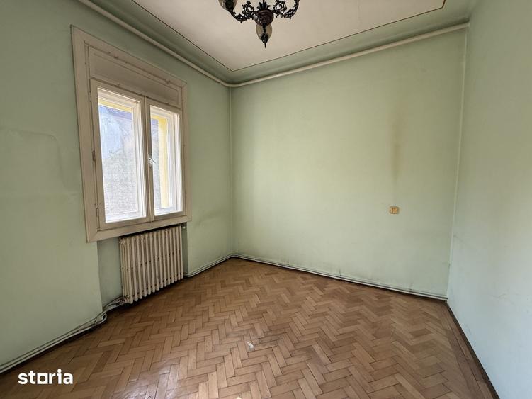 Apartament cu 3 camere decomandat în Olimpia-Stadion