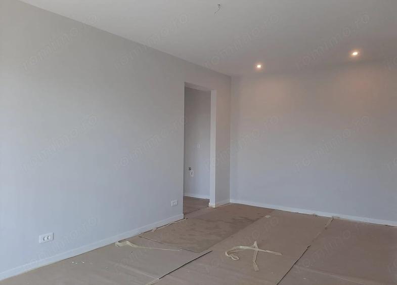 Apartament cu 2 camere semidecomandat în Dămăroaia