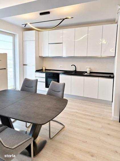Apartament cu 3 camere în Orizont
