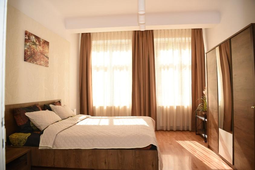 Apartament cu 4 camere decomandat, mobilat în Centrul Istoric