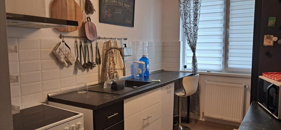 Apartament cu 2 camere semidecomandat în Aleea Carpați