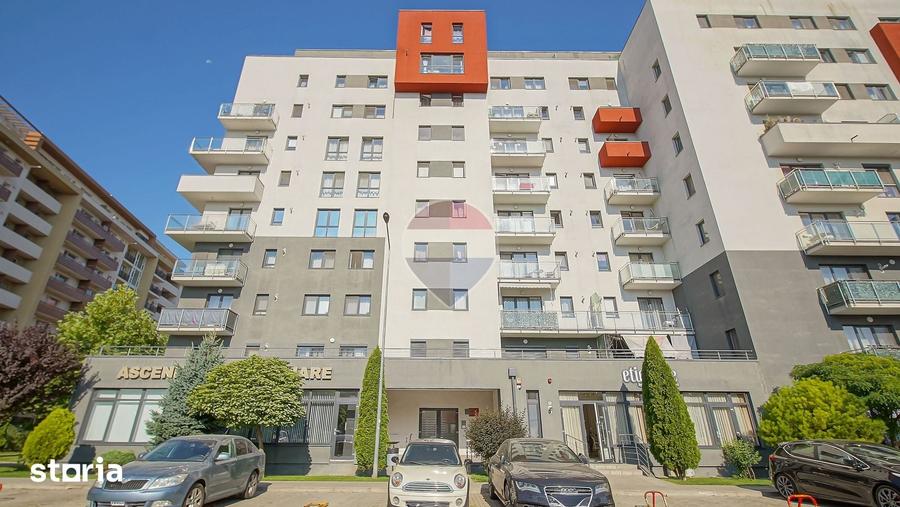 Apartament cu 3 camere în Tractorul