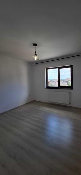 PF, de vanzare: apartament 3 camere Valea Lupului - 6