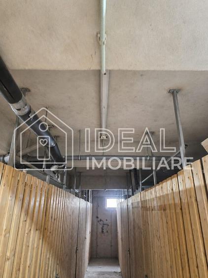 Apartament cu 3 camere decomandat, mobilat în Turnișor