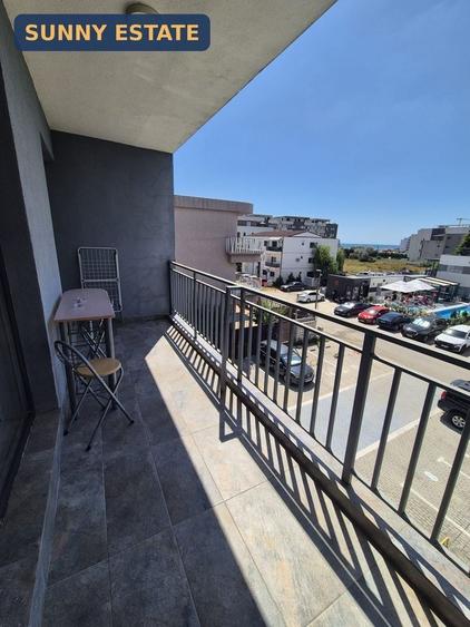 Apartament cu 2 camere semidecomandat, mobilat în Central