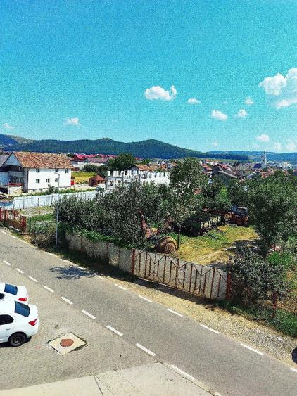 Apartament cu 2 camere decomandat în Florești