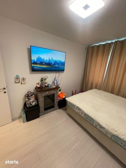 Apartament cu 2 camere decomandat în Titan