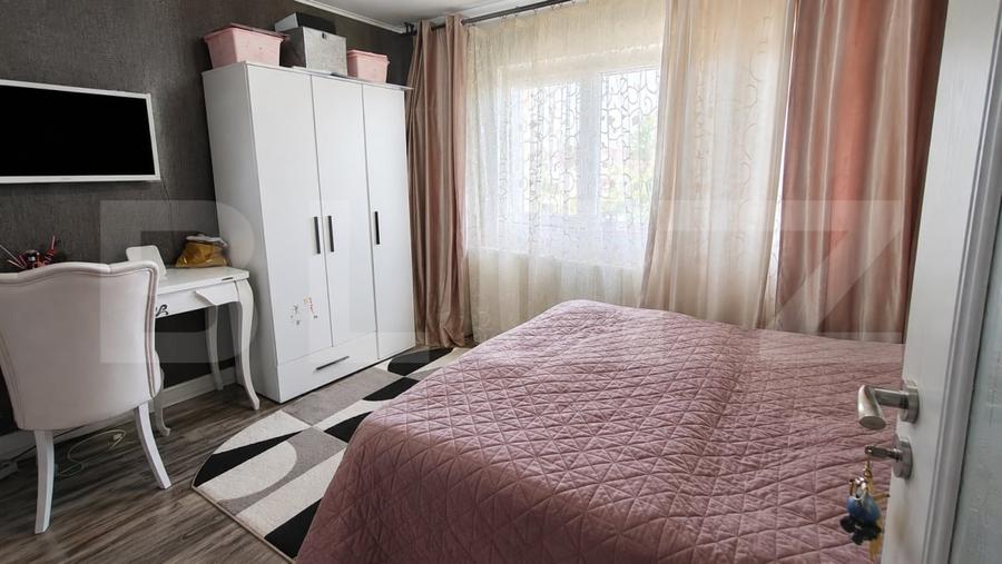Apartament 3 camere - etaj intermediar - zona Decebal - 7