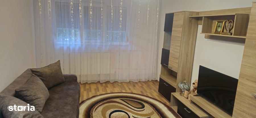 Garsonieră decomandată în Micro 21