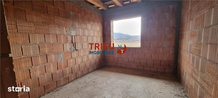 Casă cu 4 camere cu Teren 500 Mp în Ighiu