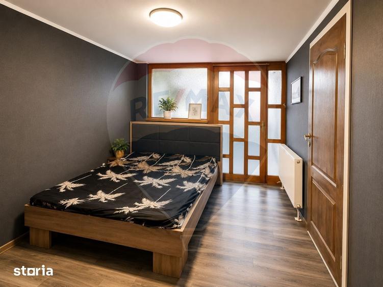 Casă cu 5 camere cu Teren 20 Mp în Central