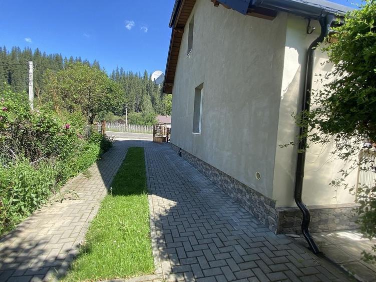 Casă cu 4 camere în Pojorâta