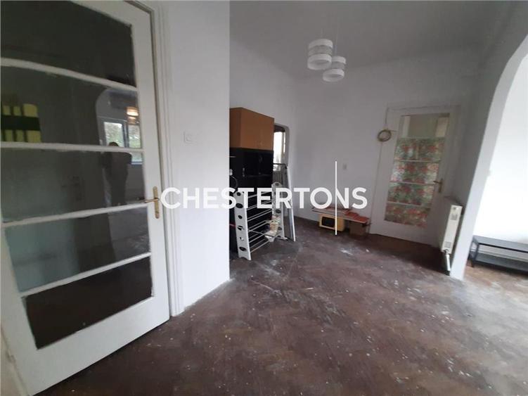 Apartament cu 3 camere decomandat, mobilat în Unirii