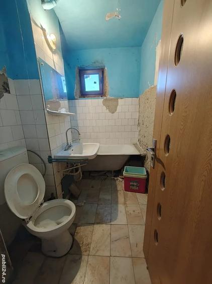 Apartament cu 2 camere decomandat în Hunedoara