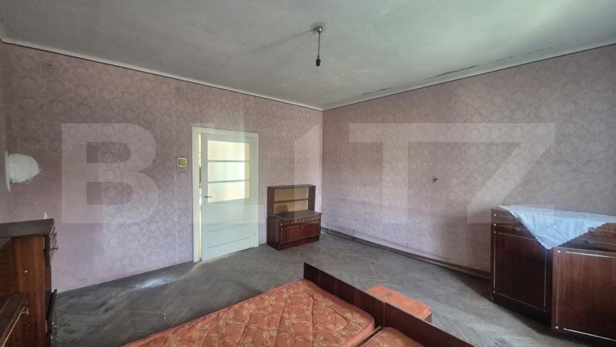 Casă cu 4 camere cu Teren 1500 Mp în Aurel Vlaicu